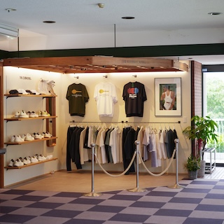 THE CLUBHOUSE